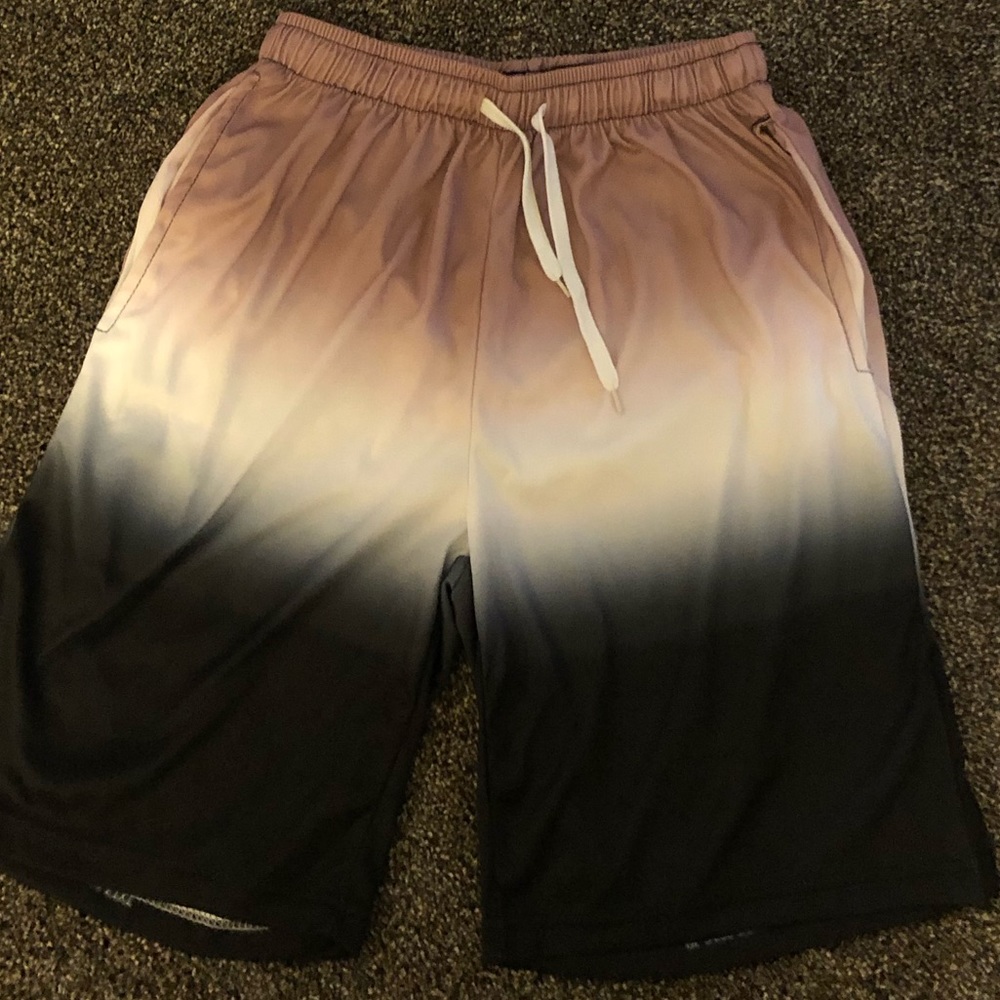 2pc Men Short Set - Picture 2 of 3